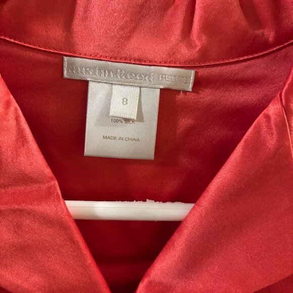 Austin Reed Petite Women's 100% Silk Coral Button-up Blouse ~ 8 - Picture 2 of 4